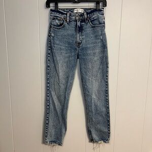 Abercrombie &‎ Fitch the mom high-rise jeans size 24